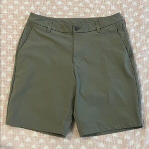 Lululemon Athletica Men's Khaki Shorts